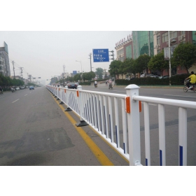 三亚市市政道路护栏工程